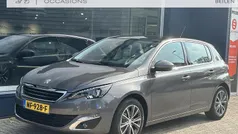 Grijs Gebruikt 2017 Peugeot 308 Allure Hatchback | € 9.850 (Eerlijke prijs)