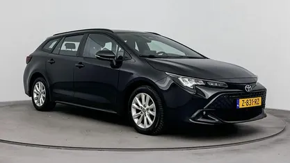 Occasion Toyota Corolla Active 140 PK (102 kW) 2024 Zwart Stationwagen