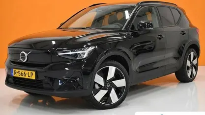 Zwart Gebruikt 2022 Volvo XC40 Ultimate SUV | € 36.994 (Eerlijke prijs)