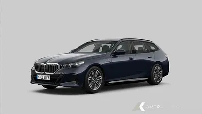 Occasion 2025 BMW 530e M Sport Stationwagen | € 61.950 (Eerlijke prijs)