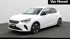 Wit Gebruikt 2022 Opel Corsa-e Elegance Hatchback | € 15.400 (Eerlijke prijs)