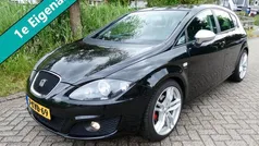 Zwart Gebruikt 2012 Seat Leon Reference Hatchback | € 3.895 (Eerlijke prijs)