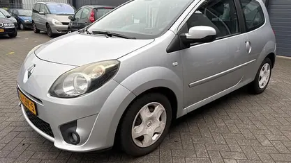 Occasion Renault Twingo Dynamique 76 PK (55 kW) 2010 Grijs (metallic) Hatchback