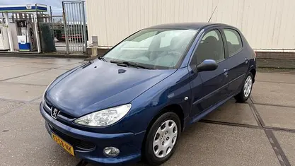 Occasion Peugeot 206 88 PK (64 kW) 2005 Hatchback