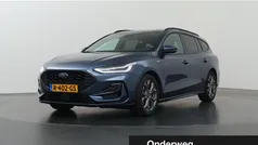 Gebruikt 2022 Ford Focus ST-Line Stationwagen | € 20.330 (Eerlijke prijs)