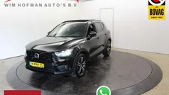 Gebruikt 2020 Volvo XC40 R-Design SUV | € 33.940 (Eerlijke prijs)