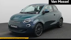 Gebruikt 2023 Fiat 500e La Prima Hatchback | € 23.900 (Eerlijke prijs)