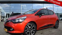 Gebruikt 2015 Renault Clio IV Expression Hatchback | € 5.950 (Eerlijke prijs)