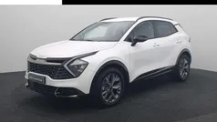 Wit, metallic lak Gebruikt 2024 Kia Sportage SUV | € 41.940 (Eerlijke prijs)