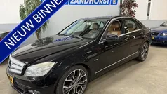 Zwart, metallic lak Gebruikt 2010 Mercedes C180 Avantgarde Sedan | € 7.995 (Eerlijke prijs)