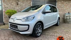 Gebruikt 2015 VW up! take up! Hatchback | € 6.450 (Eerlijke prijs)