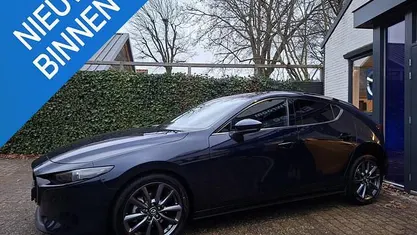 Gebruikt 2020 Mazda 3 Comfort Hatchback | € 21.250 (Eerlijke prijs)