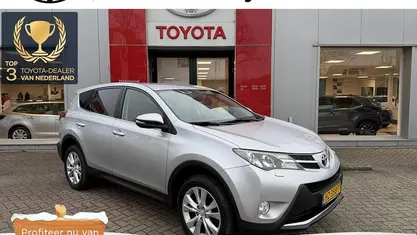 Gebruikt 2016 Toyota RAV4 Business Edition SUV | € 19.749 (Eerlijke prijs)