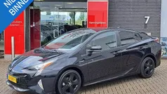 Zwart Gebruikt 2016 Toyota Prius Edition Hatchback | € 17.900 (Eerlijke prijs)