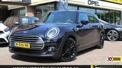 Blauw Gebruikt 2021 Mini Clubman Business Stationwagen | € 21.900 (Goede deal)