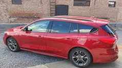 Rood Gebruikt 2021 Ford Focus Stationwagen | € 15.945 (Super prijs)