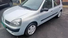 Grijs Gebruikt 2004 Renault Clio II Authentique Hatchback | € 1.250 (Eerlijke prijs)