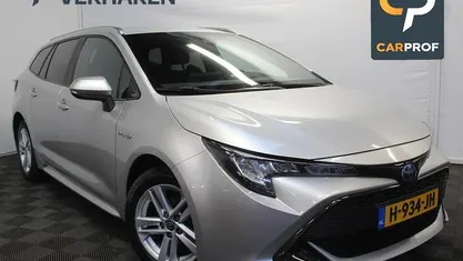 Grijs Occasion 2020 Toyota Corolla Active Stationwagen | € 18.400 (Eerlijke prijs)