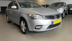 Grijs Gebruikt 2010 Kia Ceed Stationwagen | € 4.249 (Eerlijke prijs)