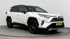 Wit Gebruikt 2021 Toyota RAV4 Hybrid SUV | € 37.999 (Eerlijke prijs)