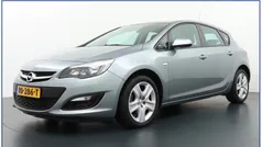Grijs Gebruikt 2013 Opel Astra Design Edition Hatchback | € 7.950 (Eerlijke prijs)
