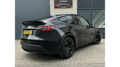 Zwart Gebruikt 2023 Tesla Model Y SUV | € 32.999 (Eerlijke prijs)