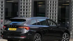 Zwart Gebruikt 2021 Skoda Octavia Business Line Stationwagen | € 22.400 (Eerlijke prijs)