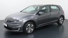 Grijs, metallic lak Gebruikt 2020 VW e-Golf Hatchback | € 13.440 (Eerlijke prijs)