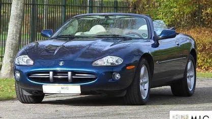 Blauw Occasion 1997 Jaguar XK8 Cabriolet | € 15.950 (Eerlijke prijs)