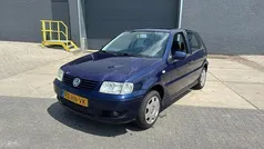 Blauw Gebruikt 2001 VW Polo Edition Hatchback | € 799 (Super prijs)