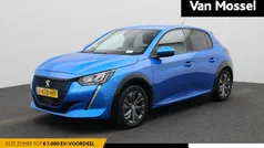 Blauw Gebruikt 2021 Peugeot e-208 Allure Hatchback | € 14.900 (Eerlijke prijs)