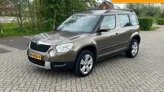 Bruin, metallic lak Gebruikt 2010 Skoda Yeti Ambition SUV | € 4.450 (Eerlijke prijs)