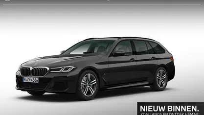 Occasion BMW 530 M Sport 245 PK (180 kW) 2022 Saphirschwarz metallic (zwart metallic) Stationwagen