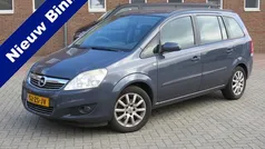 Grijs Gebruikt 2008 Opel Zafira MPV | € 4.900 (Eerlijke prijs)