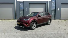 Gebruikt 2016 Toyota RAV4 Business Edition SUV | € 18.900 (Eerlijke prijs)