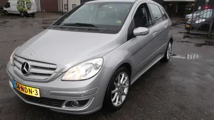 Occasion Mercedes B200 136 PK (100 kW) 2006 Zilver MPV