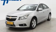 Grijs Gebruikt 2010 Chevrolet Cruze LS Sedan | € 2.950 (Super prijs)