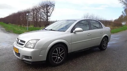 Occasion 2005 Opel Vectra Sedan | € 1.499 (Goede deal)