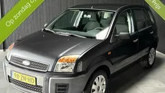 Grijs Gebruikt 2008 Ford Fusion MPV | € 2.999 (Eerlijke prijs)