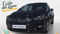 Zwart Gebruikt 2018 Opel Astra Innovation Hatchback | € 14.795 (Eerlijke prijs)