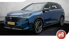 Blauw, metallic lak Gebruikt 2024 Peugeot e-5008 GTi SUV | € 42.425 (Eerlijke prijs)