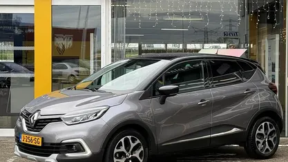 Grijs Occasion 2019 Renault Captur Intens SUV | € 18.045 (Eerlijke prijs)