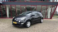 Zwart Gebruikt 2013 Renault Twingo Collection Hatchback | € 4.450 (Eerlijke prijs)