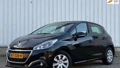 Zwart Gebruikt 2016 Peugeot 208 Hatchback | € 4.649 (Goede deal)
