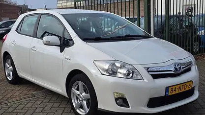Occasion 2010 Toyota Auris Executive Hatchback | € 6.999 (Eerlijke prijs)