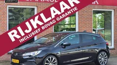 Blauw Gebruikt 2018 Opel Astra Innovation Hatchback | € 16.250 (Eerlijke prijs)