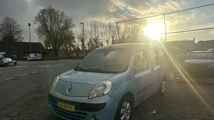 Gebruikt 2008 Renault Kangoo Expression MPV | € 3.750 (Eerlijke prijs)