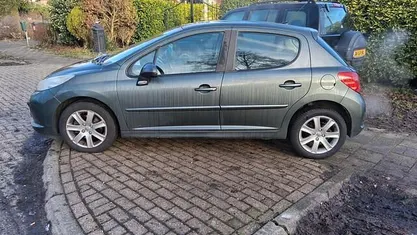 Occasion 2007 Peugeot 207 Hatchback | € 999 (Super prijs)