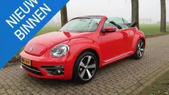 Rood Occasion 2017 VW Beetle Sound Cabriolet | € 19.750 (Eerlijke prijs)