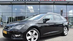 Zwart, metallic lak Gebruikt 2016 Seat Leon ST FR Stationwagen | € 11.450 (Eerlijke prijs)